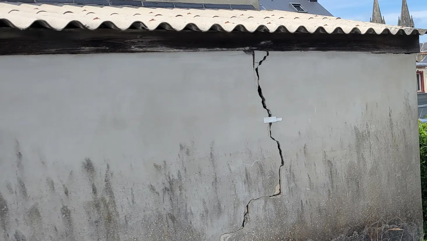 Mur fissuré